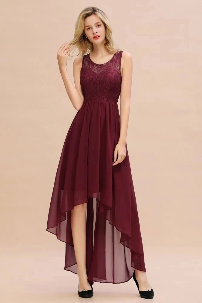 Elegant O-Neck Bridesmaid Dress with Lace Applique