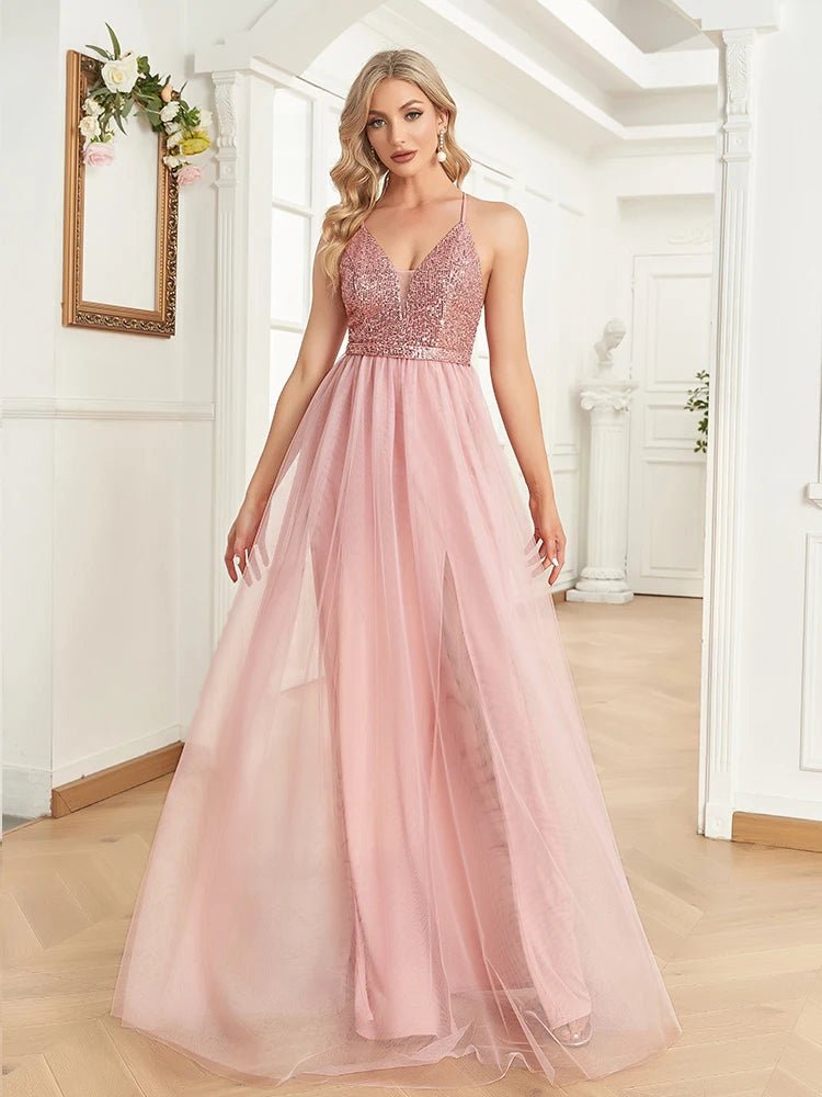 Pink A-line tulle skirt evening gown with elegant detailing, size M.