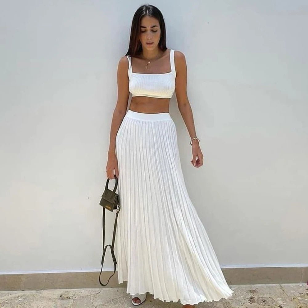 Two-Piece Knitted Set Elegant Crop Top and Maxi Skirt