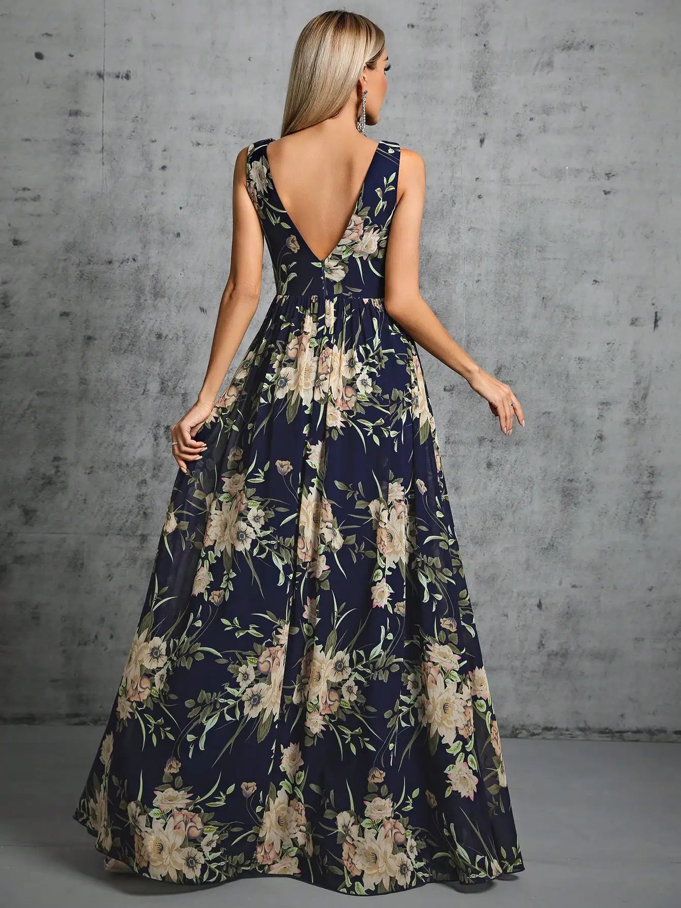 Navy Blue V - neck A - line Floral Printed Chiffon Evening Gown M